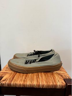 Vans Olive Canvas Low-Top Sneakers with Gum Sole men’s 10.5 women’s 12