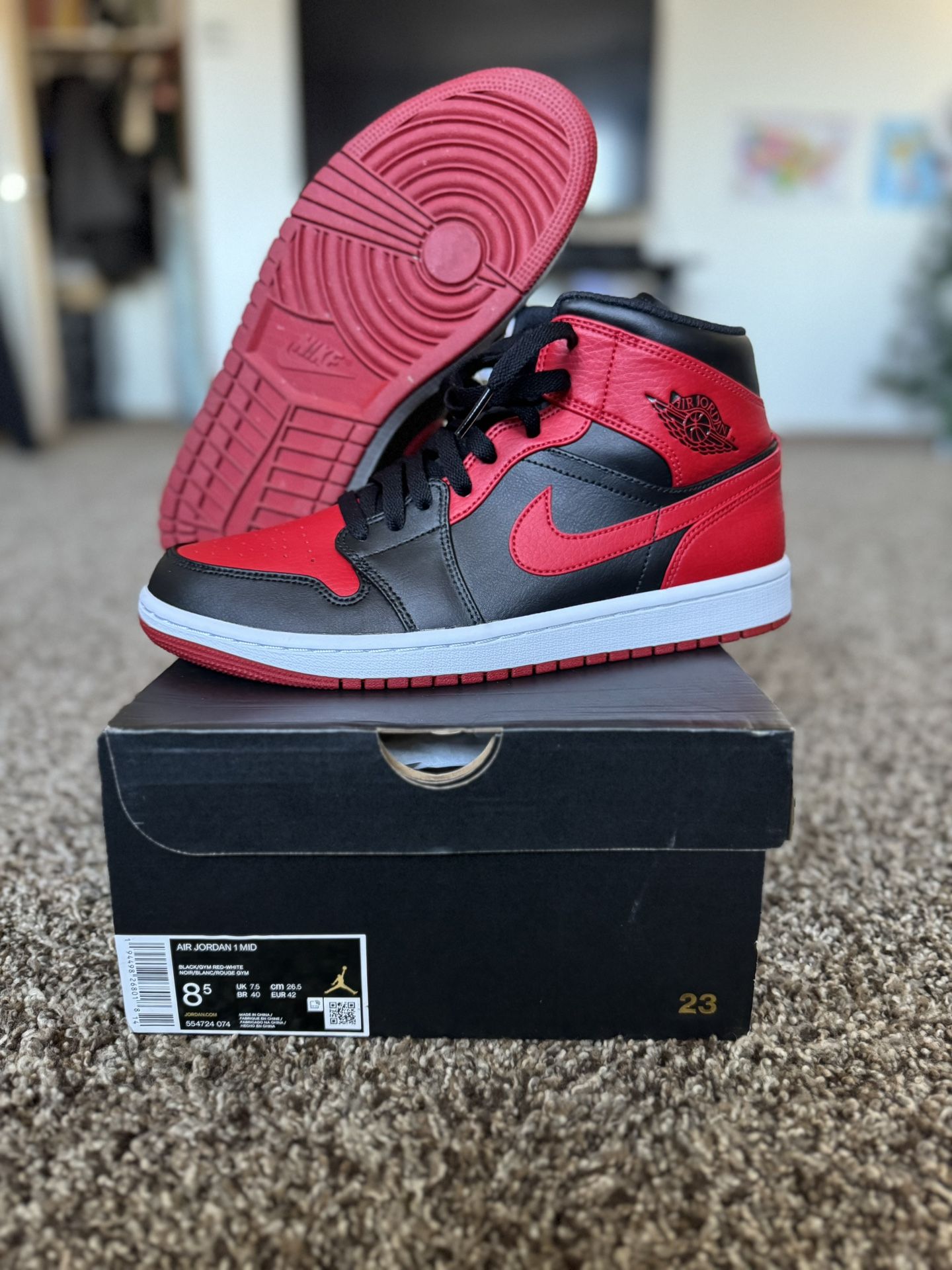 Jordans 1