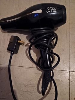 Blow dryer pal cabello