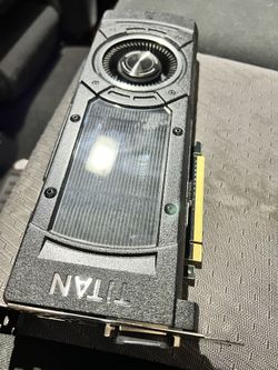 NVIDIA GeForce GTX TITAN X 12GB 12G-P4-2992-KR Gaming 4K Graphics Card