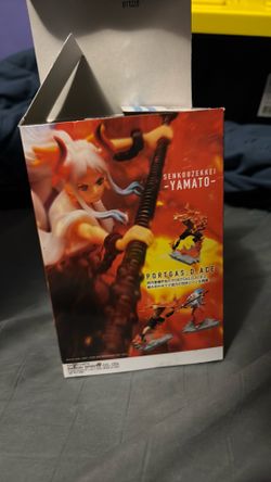 Yamato one piece figurine