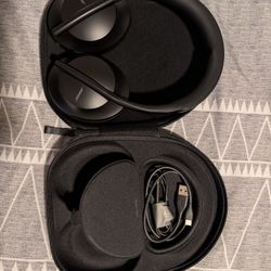 Bose Noise canceling Headphones 