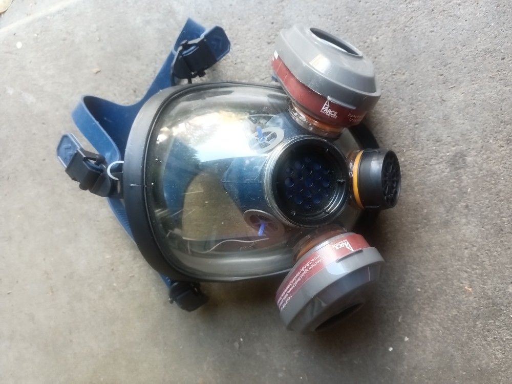 Gas Mask