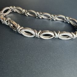 Heng Ngai Sterling silver diamond bracelet almost 1/2 ct TW 