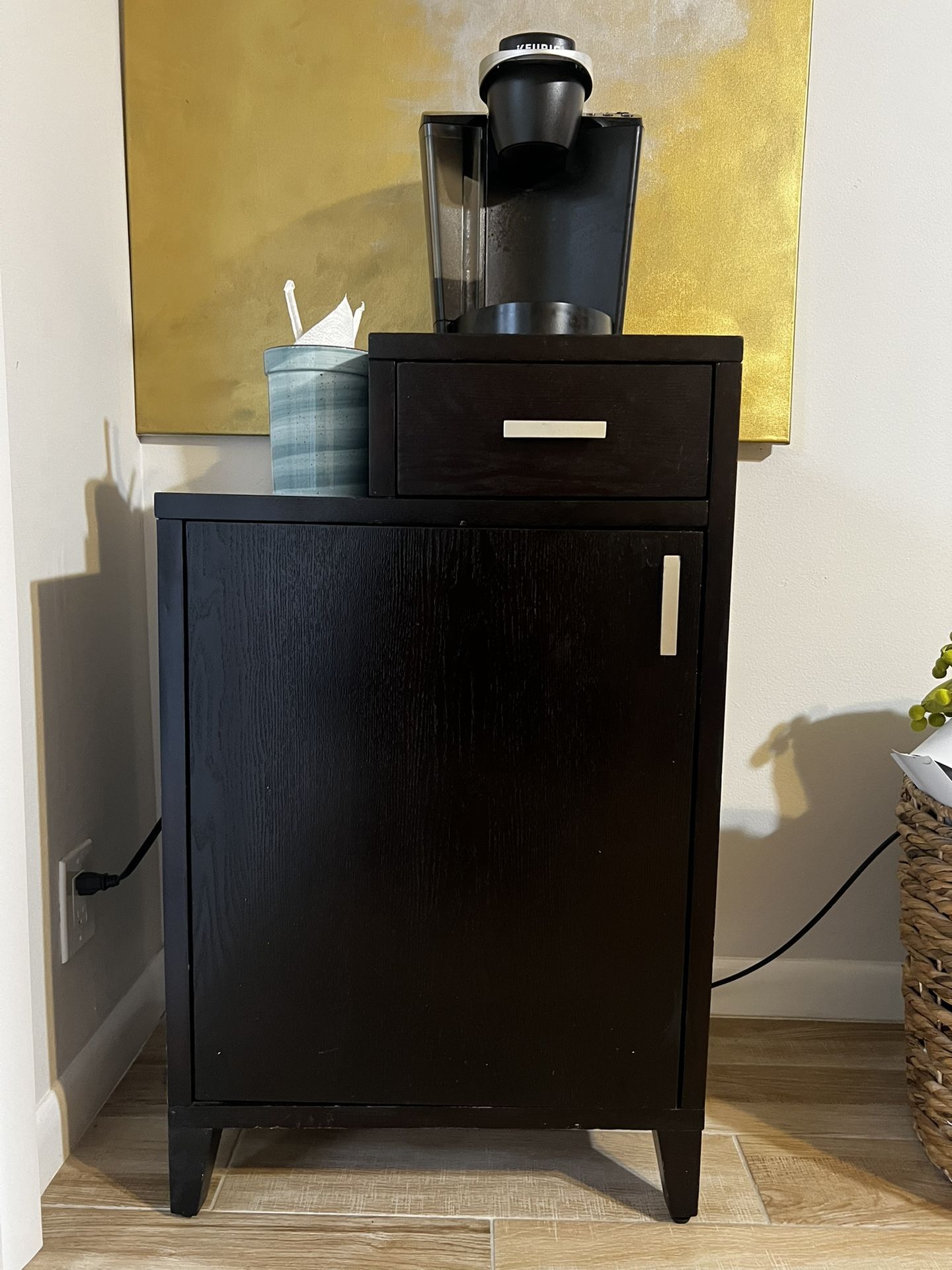 β Compact Dark Wood Cabinet / Coffee Bar Station