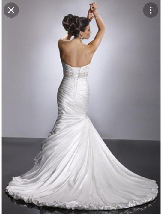 NEW SIZE 4 MAGGIE SOTTERO WEDDING DRESS Paid Over $1800