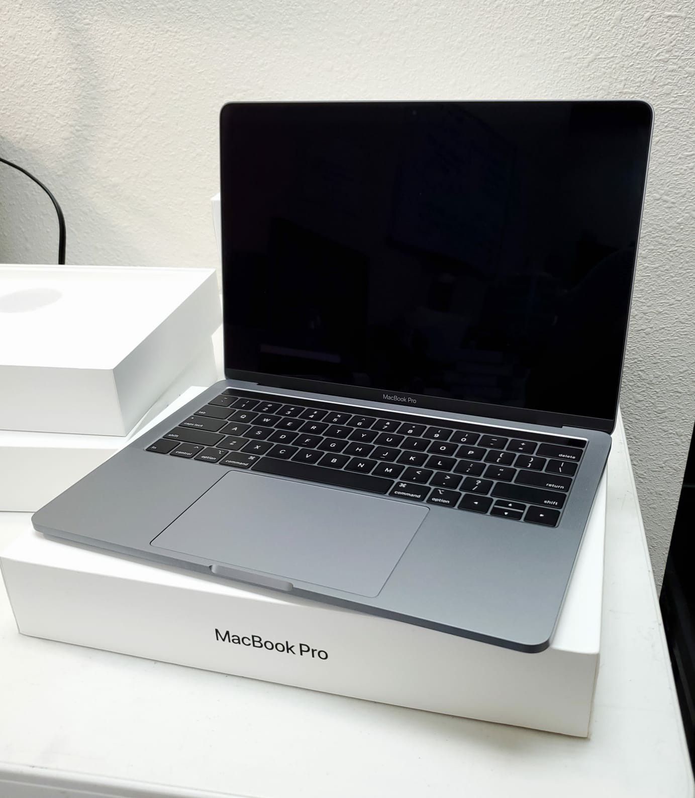 MacBook Pro 2019 256GB SSD