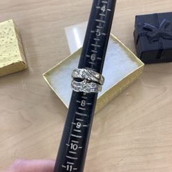 White Gold Ring With Diamonds 