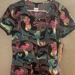 NWT Womens Small Scrub Tops 