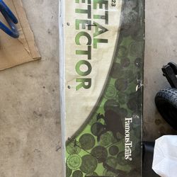 Metal detector