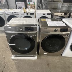 SAMSUNG FRONT LOAD WASHER AND GAS DRYER SET