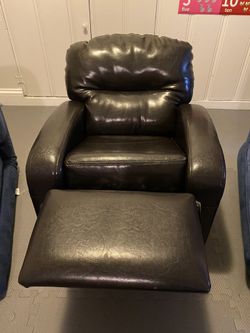 Kids reclining chair