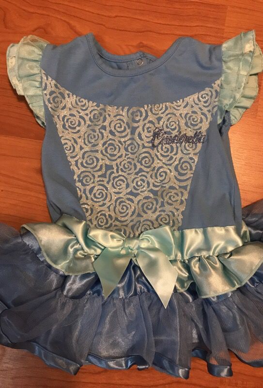 Baby onesie Cinderella Disney 24 month