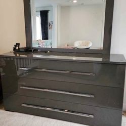 6 Draw Dresser 