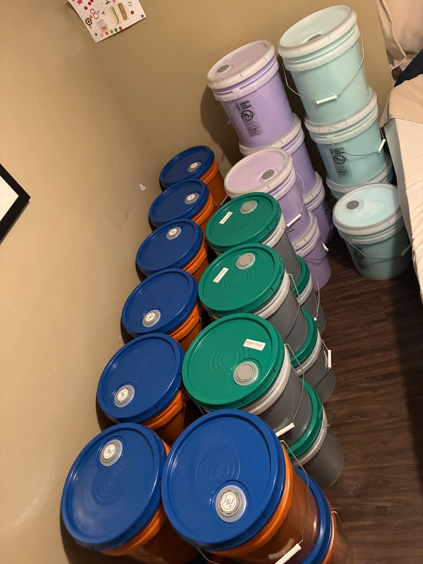 Laundry Detergent And Fabric Softener 