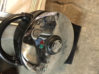 Stonewall kitchen waffle maker