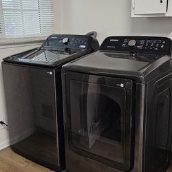 Samsung Electric Washer & Dryer