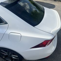 2016 Lexus IS