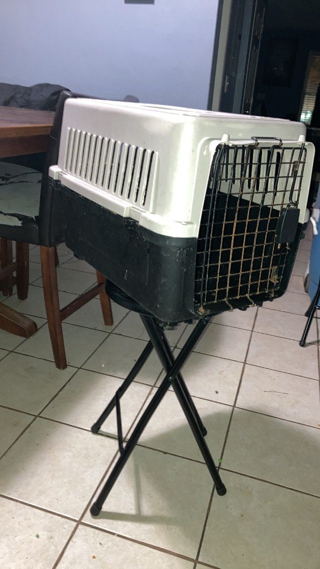 Cat/small Dog Kennel