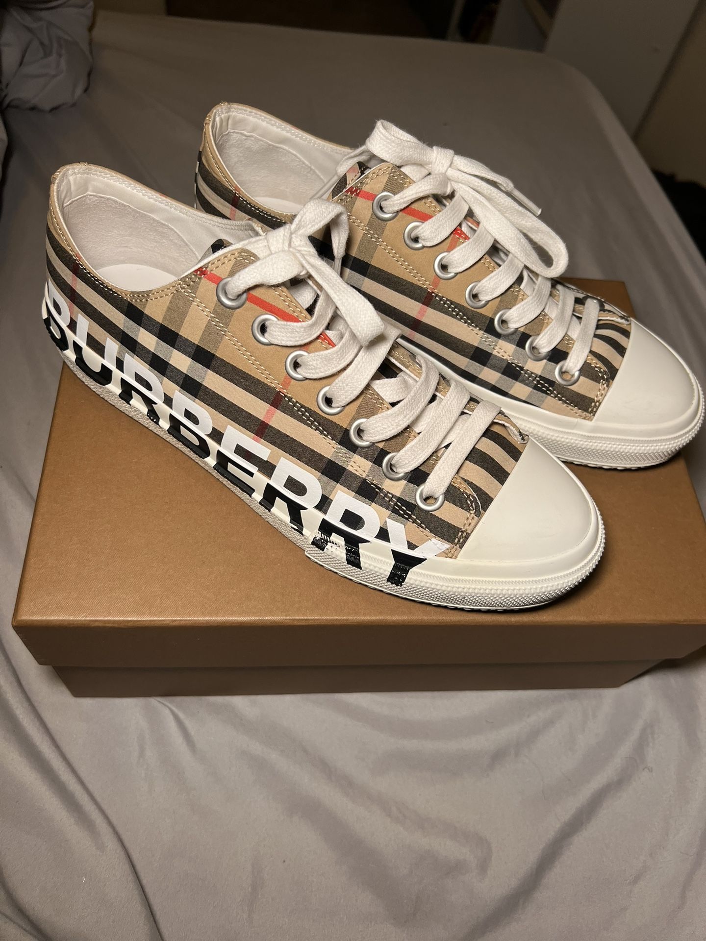 Burberry Shoes Authentic