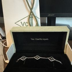 Van cleef Bracelet