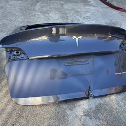 2020-2024 Tesla Model Y rear Tail gate trunk lid