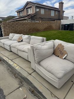 Free Sectional Couch – Removable Washable Covers