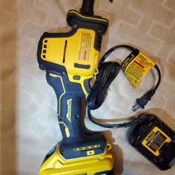 Dewalt Sawzall With 6.0ah Battery And Charger. 2 Weeks Old, Like New Condition. Non Negotiable Price.  Won't Respond To Lower Offers 
