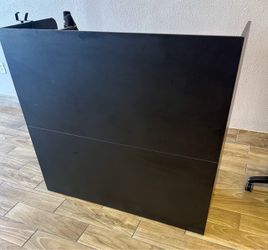 Reception desk