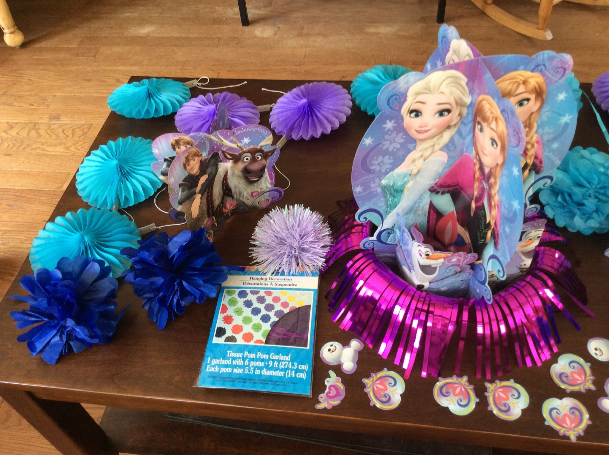 Lot Of frozen B Day Decorations Banner ,Table Decorations And Hanging Decor Etc.