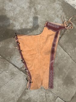 Chaparreras (chaps)