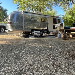 1975 Airstream