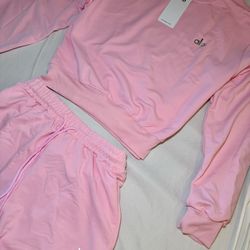 Alo Yoga Crewneck Sweater And Shorts Set