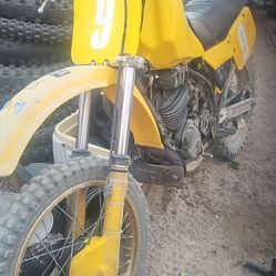1984 YZ 490 L