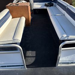 Pontoon Sweetwater 125hp Mercury 