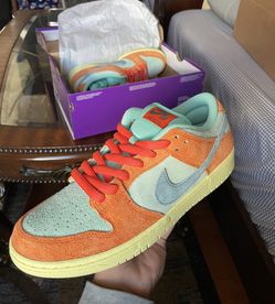 Nike SB dunk Low Orange Emerald Rise 