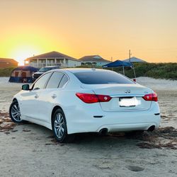 Infiniti Q50