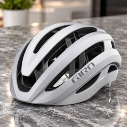Giro Road Cycling Helmet White medium
