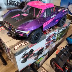 RC brushless Short course truck brand new including remote controller, 50 mph brand new in a box