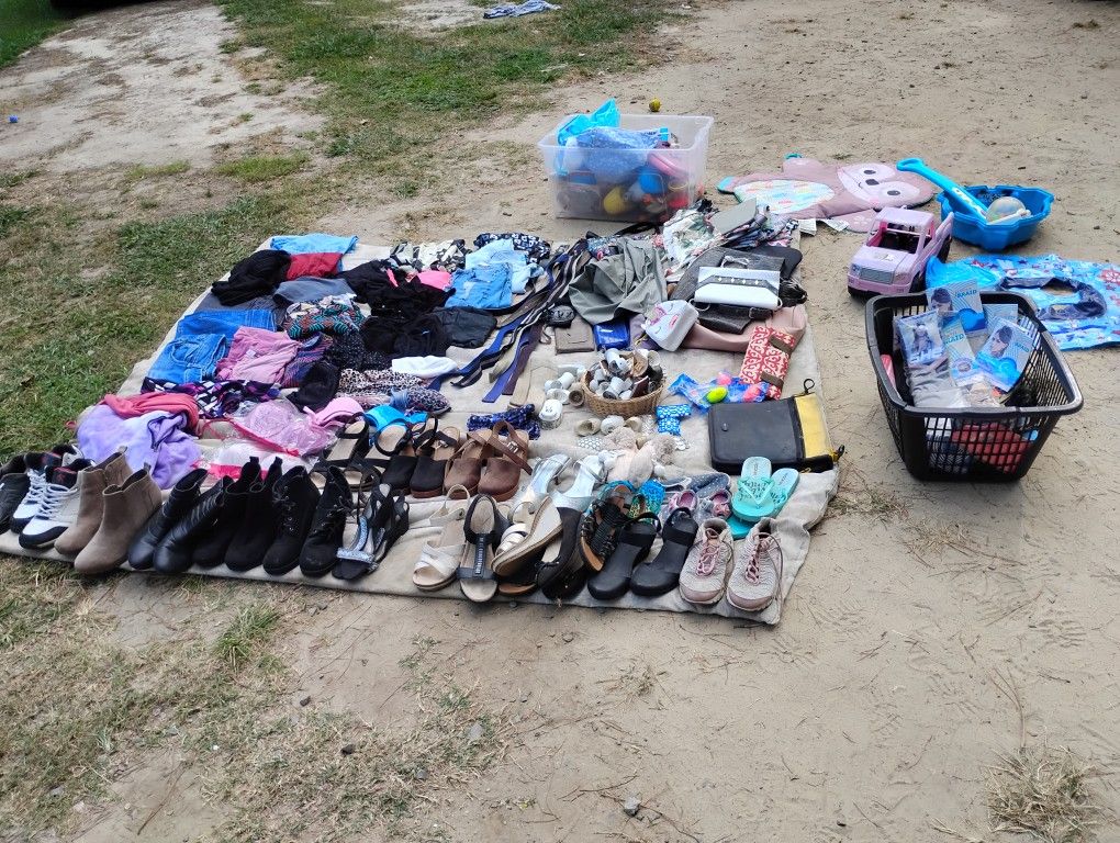 Big Bulk Of Sale Items