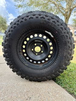 Jeep Wrangler Gladiator Spare Tire Falken MT 285/70/17