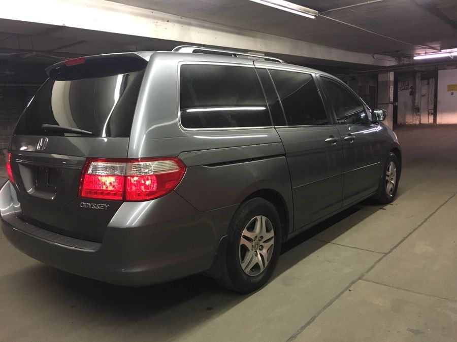 HONDA ACCORD ODYSSEY EX L / DVD / 1 OWNER / NO ISSUES