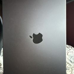 MacBook Pro M1 10-Core CPU and 16-Core GPU 14" 1TB