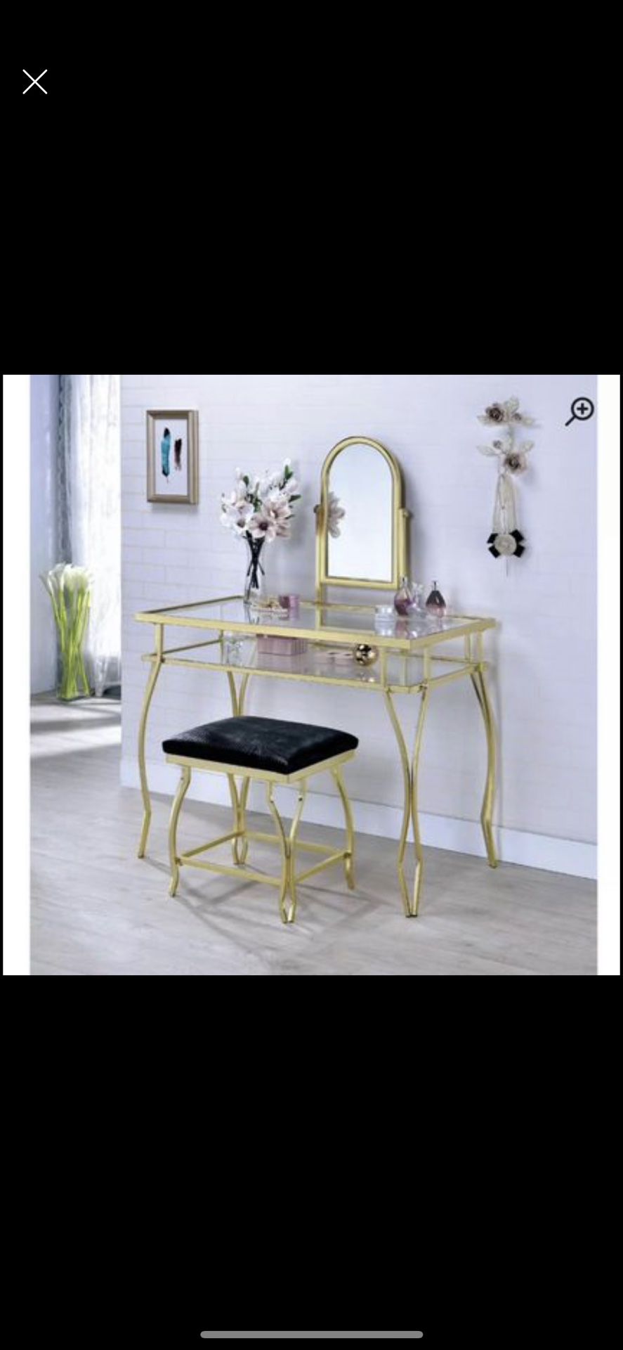 Gold Vanity With Stool