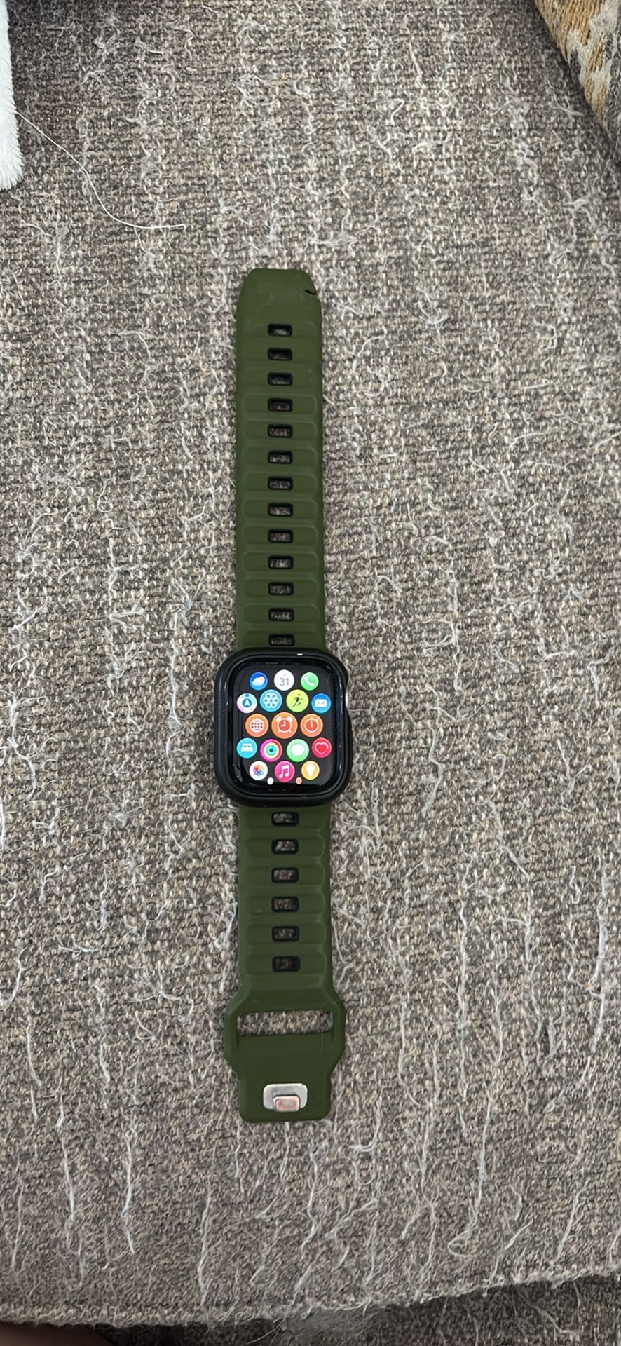 Apple Watch Series 7 GPS + Cellular (41mm)