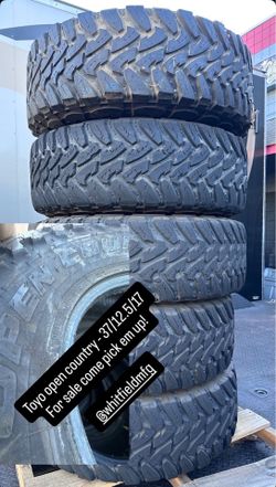 Off road tires Toyo 37/12.5/17