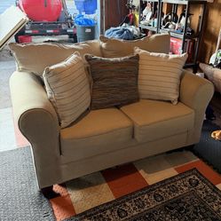 sofa love seat 