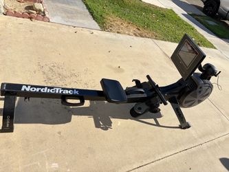 Row Exercise Machine