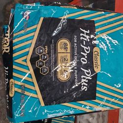 Dog Food Victor 40 Pounds $ 61