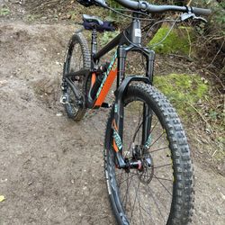 2017 Santacruz Hightower C 29er